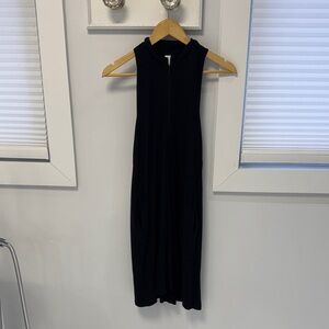 Elegant and Cozy Black Sleeveless Dress